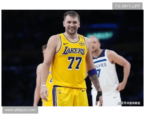 原创湖人129-119独行侠 球员评价：3人满分，4人及格，2人低迷